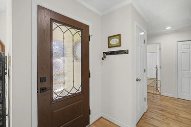 Welcome home to 29 Woodhill Place, tucked away on a quiet street on Houndslake Country Club in South Carolina - for sale on GolfHomes.com, golf home, golf lot