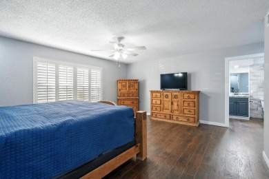 Step into this beautifully renovated home, just around the on Sweetwater Country Club in Texas - for sale on GolfHomes.com, golf home, golf lot