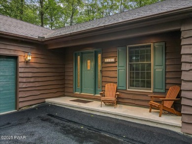 Tanglwood Lakes meticulous 3 Bedroom/2.5 Bath Ranch home.  This on Paupack Hills Golf and Country Club in Pennsylvania - for sale on GolfHomes.com, golf home, golf lot