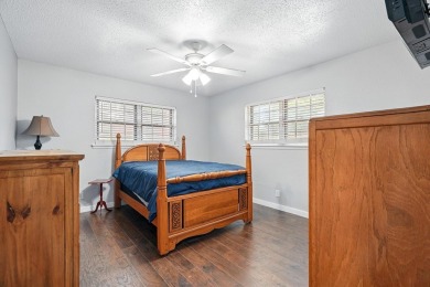 Step into this beautifully renovated home, just around the on Sweetwater Country Club in Texas - for sale on GolfHomes.com, golf home, golf lot