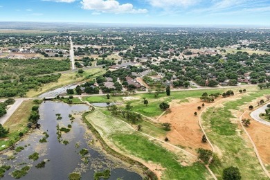 Step into this beautifully renovated home, just around the on Sweetwater Country Club in Texas - for sale on GolfHomes.com, golf home, golf lot