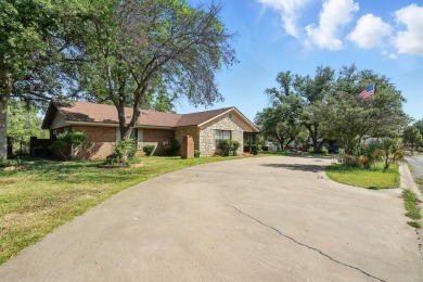 Step into this beautifully renovated home, just around the on Sweetwater Country Club in Texas - for sale on GolfHomes.com, golf home, golf lot