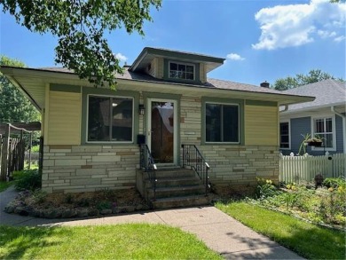 Welcome to Como! The home is with in walkable distance to the on Como Golf Course in Minnesota - for sale on GolfHomes.com, golf home, golf lot