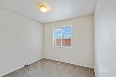 Welcome to this beautifully updated single-level home located in on Centennial Golf Course in Idaho - for sale on GolfHomes.com, golf home, golf lot