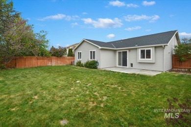 Welcome to this beautifully updated single-level home located in on Centennial Golf Course in Idaho - for sale on GolfHomes.com, golf home, golf lot