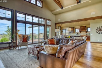 Beautiful custom home on double lot in Brasada Ranch. Mountain on Brasada Canyons Golf Course in Oregon - for sale on GolfHomes.com, golf home, golf lot