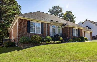 Assumable VA loan available at an amazing 2.5%! Enjoy golf on Kings Grant Golf and Country Club in North Carolina - for sale on GolfHomes.com, golf home, golf lot
