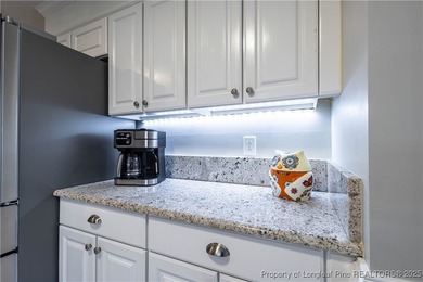 Assumable VA loan available at an amazing 2.5%! Enjoy golf on Kings Grant Golf and Country Club in North Carolina - for sale on GolfHomes.com, golf home, golf lot