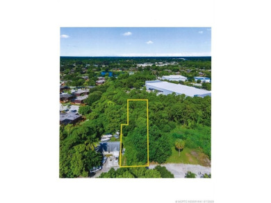 Build your dream home in the heart of Stuart! This .43-acre on Mariner Sands Country Club in Florida - for sale on GolfHomes.com, golf home, golf lot