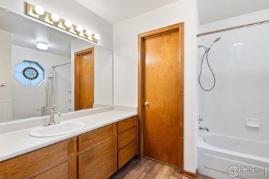 Fantastic condo in a fantastic location at a fantastic price! on Collindale Golf Course in Colorado - for sale on GolfHomes.com, golf home, golf lot