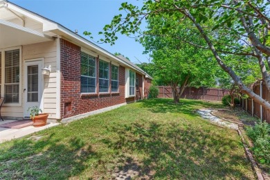 Step inside this charming, timeliness and beautiful maintained on Stewart Peninsula Golf Course in Texas - for sale on GolfHomes.com, golf home, golf lot
