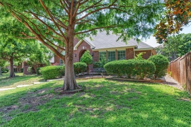 Step inside this charming, timeliness and beautiful maintained on Stewart Peninsula Golf Course in Texas - for sale on GolfHomes.com, golf home, golf lot
