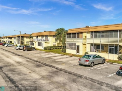 Need a 2nd home in Sunny South Florida?  Welcome to this on Addison Reserve in Florida - for sale on GolfHomes.com, golf home, golf lot