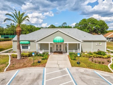 One or more photo(s) has been virtually staged. RESORT STYLE on Meadow Oaks Golf and Country Club in Florida - for sale on GolfHomes.com, golf home, golf lot