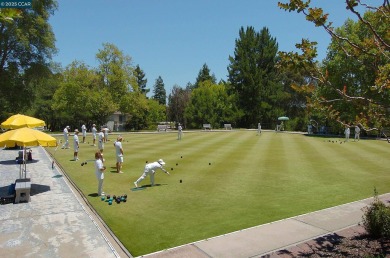 This Level-In Mendocino model, has conveniences not often found on Rossmoor Golf Course in California - for sale on GolfHomes.com, golf home, golf lot