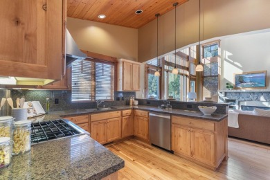 Enjoy this hassle free 3-bedroom home at Old Greenwood. This on Old Greenwood Golf Club in California - for sale on GolfHomes.com, golf home, golf lot
