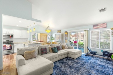 Beautiful townhome in Sun City Summerlin! This highly desirable on Highland Falls Golf Club in Nevada - for sale on GolfHomes.com, golf home, golf lot