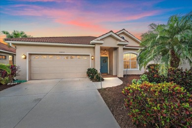 WELCOME HOME - freshly updated and ready for you to move in!
To on The Preserve Golf Club At Tara in Florida - for sale on GolfHomes.com, golf home, golf lot