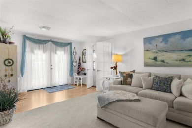 MOVE-IN READY!! Gorgeous Triple Wide in mint condition with on High Point Golf Club, Inc. in Florida - for sale on GolfHomes.com, golf home, golf lot