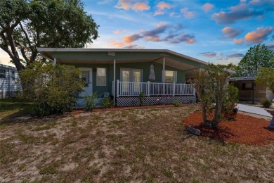 MOVE-IN READY!! Gorgeous Triple Wide in mint condition with on High Point Golf Club, Inc. in Florida - for sale on GolfHomes.com, golf home, golf lot