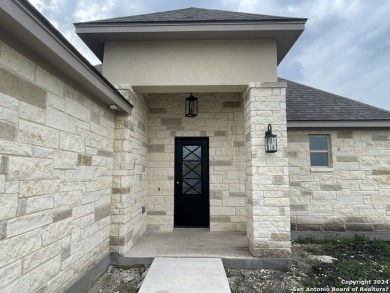 Beautiful 2 bedroom 2 bath Garden Home for senior living in on Alsatian Golf Club in Texas - for sale on GolfHomes.com, golf home, golf lot