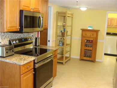 Gorgeous full 3 bedroom/ 2 bath villa in Lakewood on golf course on The Glades Golf and Country Club in Florida - for sale on GolfHomes.com, golf home, golf lot