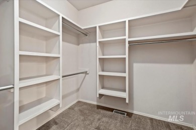 Looking for single level living in a convenient Eagle on Eagle Hills Golf Course in Idaho - for sale on GolfHomes.com, golf home, golf lot