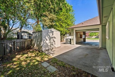 Looking for single level living in a convenient Eagle on Eagle Hills Golf Course in Idaho - for sale on GolfHomes.com, golf home, golf lot