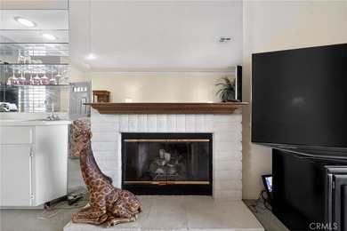 Desirable 2 bedroom, 2 bathroom ground-floor end-unit condo on Desert Falls Country Club in California - for sale on GolfHomes.com, golf home, golf lot