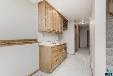 If you've been searching for a quality built traditional on Prairie Green Golf Course in South Dakota - for sale on GolfHomes.com, golf home, golf lot