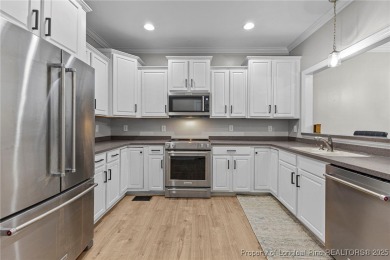Beautiful Townhome in King's Grant II - Gated Golf Community! on Kings Grant Golf and Country Club in North Carolina - for sale on GolfHomes.com, golf home, golf lot