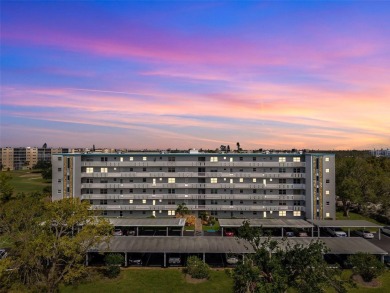 Welcome to this renovated 2-bedroom, 2-bathroom condo in the on Pinebrook/Ironwood Golf Course in Florida - for sale on GolfHomes.com, golf home, golf lot