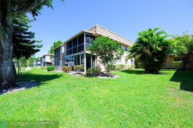 Experience comfort and style in this beautifully updated on Kings Point Golf -Flanders Way in Florida - for sale on GolfHomes.com, golf home, golf lot