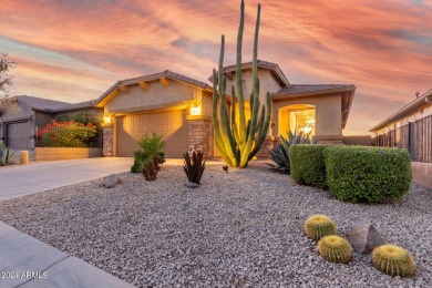 55 plus on the golf course, One of the best golf course and on The Golf Club At Johnson Ranch in Arizona - for sale on GolfHomes.com, golf home, golf lot