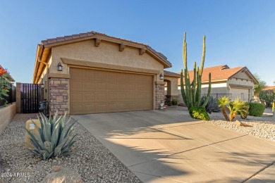 55 plus on the golf course, One of the best golf course and on The Golf Club At Johnson Ranch in Arizona - for sale on GolfHomes.com, golf home, golf lot