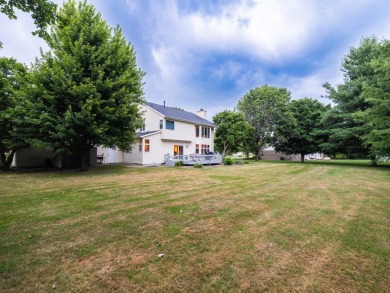 This is more than just a beautiful home - it's your opportunity on Crestwicke Country Club in Illinois - for sale on GolfHomes.com, golf home, golf lot