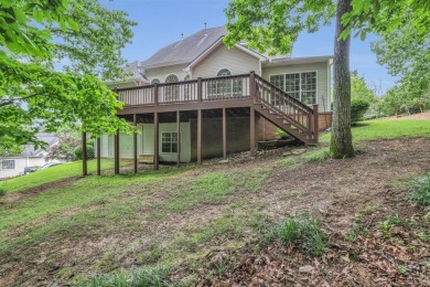 Welcome to this spacious 4 bed, 3.5 bath home tucked away in the on Windstone Golf Club in Tennessee - for sale on GolfHomes.com, golf home, golf lot
