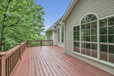Welcome to this spacious 4 bed, 3.5 bath home tucked away in the on Windstone Golf Club in Tennessee - for sale on GolfHomes.com, golf home, golf lot