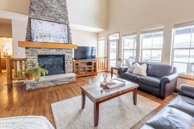 This Granby Ranch home offers a fantastic combination of comfort on Headwaters Golf Course At Granby Ranch in Colorado - for sale on GolfHomes.com, golf home, golf lot