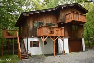 CUSTOM CEDAR RETREAT IN HEMLOCK FARMS. Discover this beautifully on Lords Valley Country Club, Inc in Pennsylvania - for sale on GolfHomes.com, golf home, golf lot