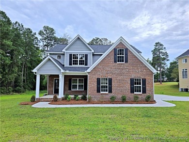 $10,000 Buyer Incentives Available! Kings Grant, Beautiful Golf on Kings Grant Golf and Country Club in North Carolina - for sale on GolfHomes.com, golf home, golf lot