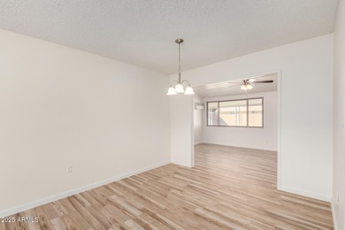 Beautifully updated home in Sun City's 55+ community. Fresh on Sun City Lakes West and East in Arizona - for sale on GolfHomes.com, golf home, golf lot