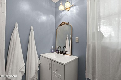 Welcome to this well maintained turn key home featuring 3 on  in Tennessee - for sale on GolfHomes.com, golf home, golf lot