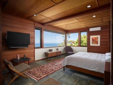 An exemplary model of mid-century modern architecture designed on La Jolla Country Club in California - for sale on GolfHomes.com, golf home, golf lot