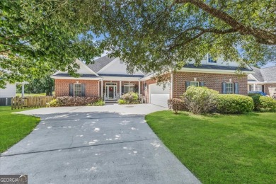 Welcome to this well-maintained 4-bed, 2-bath Southbridge on Southbridge Golf Club in Georgia - for sale on GolfHomes.com, golf home, golf lot