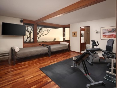 An exemplary model of mid-century modern architecture designed on La Jolla Country Club in California - for sale on GolfHomes.com, golf home, golf lot