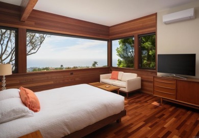 An exemplary model of mid-century modern architecture designed on La Jolla Country Club in California - for sale on GolfHomes.com, golf home, golf lot