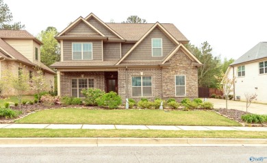 Custom Built home by Winter Homes. The Bonita plan offers 4BR's on Canebrake Golf Club in Alabama - for sale on GolfHomes.com, golf home, golf lot