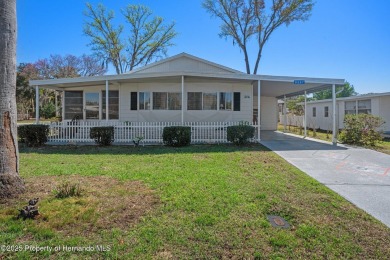 Florida Retirement Living! This furnished 2-bedroom, 2-bathroom on High Point Golf Club, Inc. in Florida - for sale on GolfHomes.com, golf home, golf lot