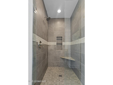 This beautifully maintained 3 bedroom, 2 bath home offers golf on Colonial Country Club Deerfield in Mississippi - for sale on GolfHomes.com, golf home, golf lot